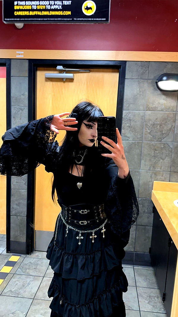 skyyy_babyyy3 instagram image archive image