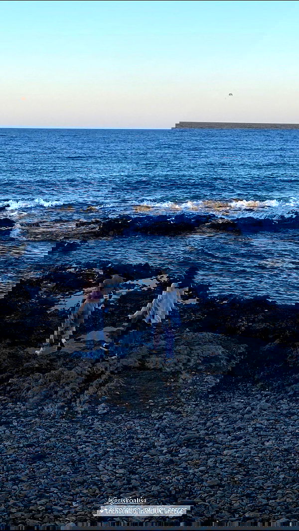 sofiabooshin sofiabooshin archive image