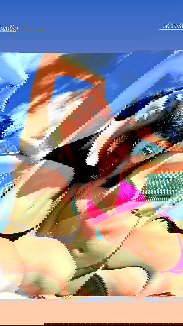 sofiabooshin sofiabooshin archive image