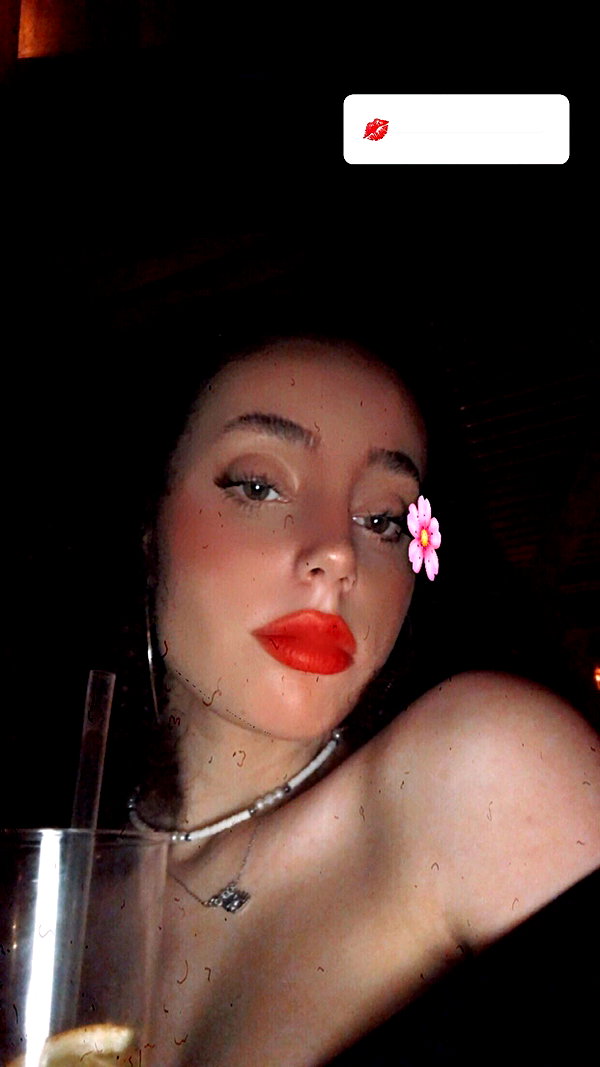 sonia.v._ sonia.v._ archive image
