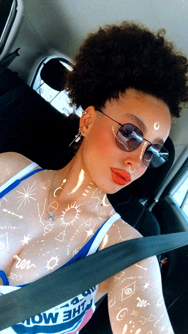 sonia.v._ instagram image archive image