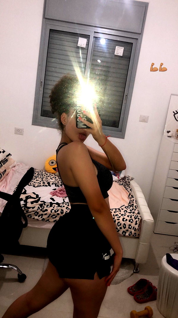 sonia.v._ instagram image archive image
