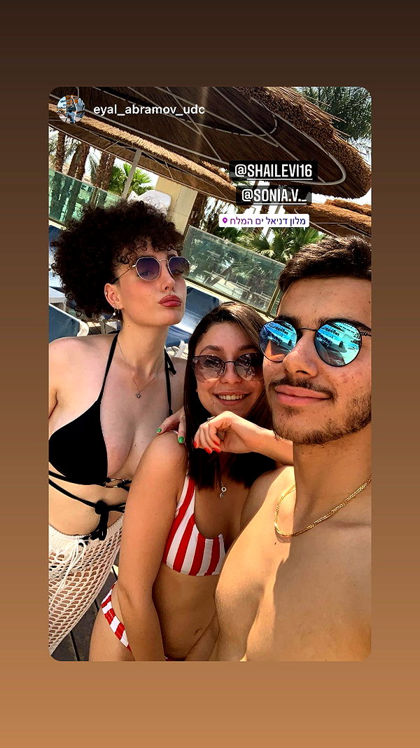 sonia.v._ instagram image archive image