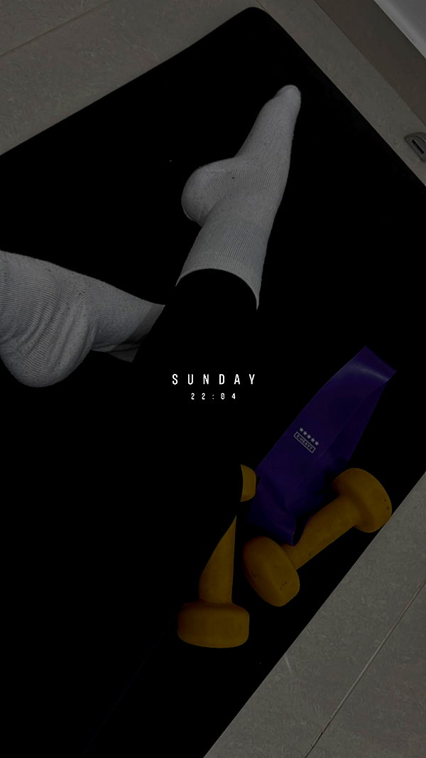 sonia.v._ instagram image archive image