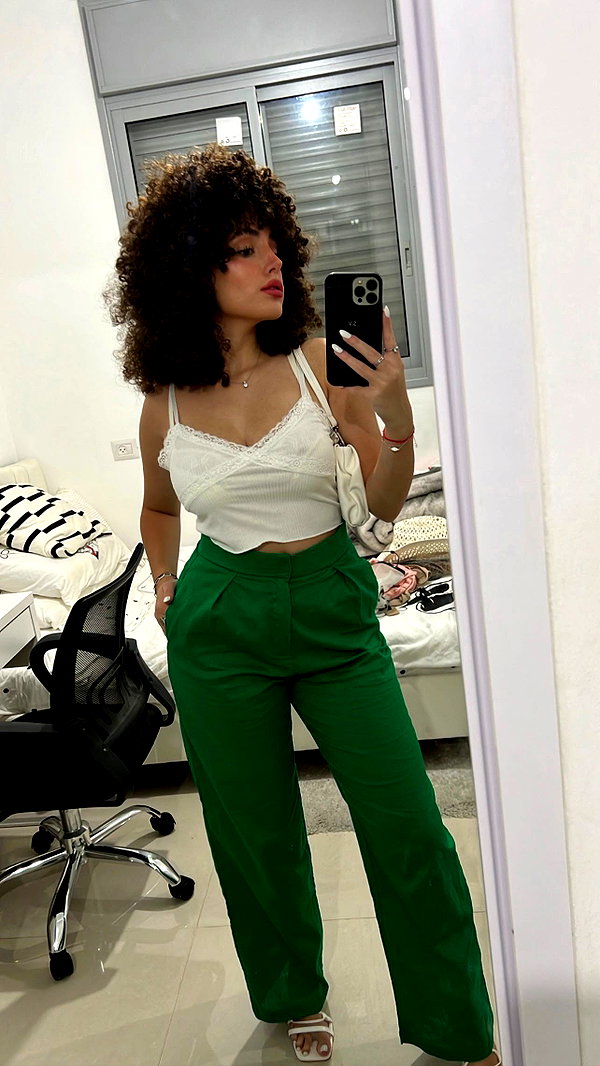 sonia.v._ instagram image archive image