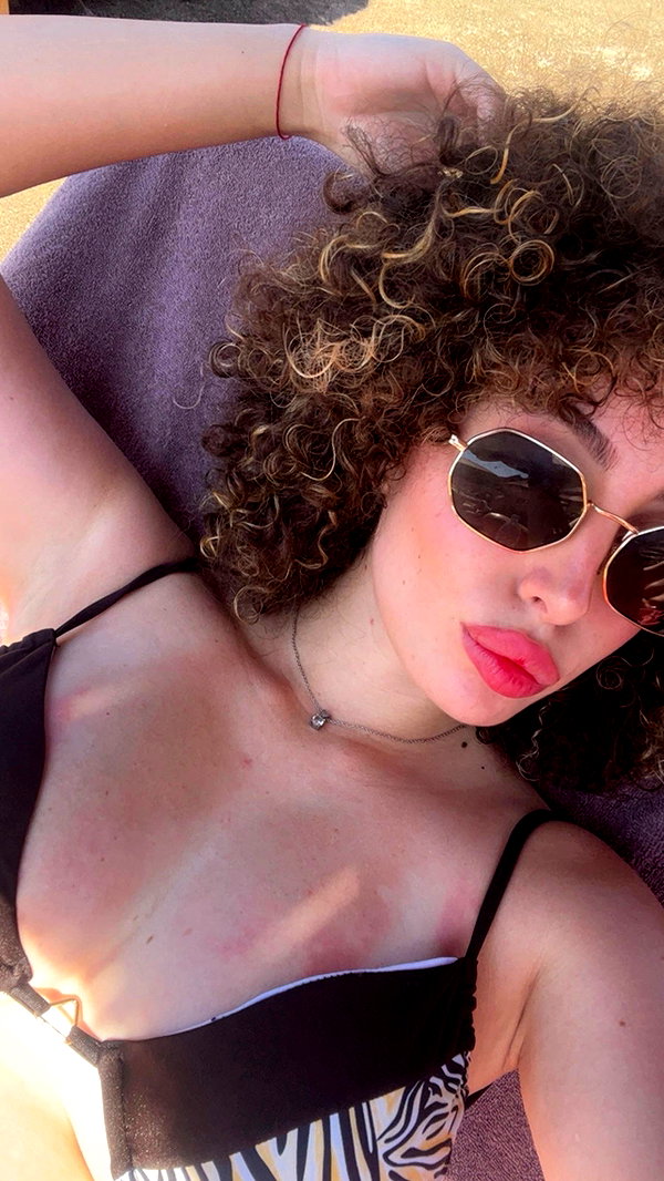 sonia.v._ instagram image archive image