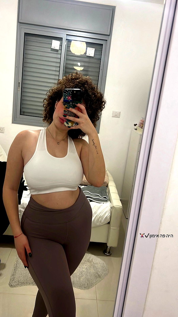 sonia.v._ instagram image archive image