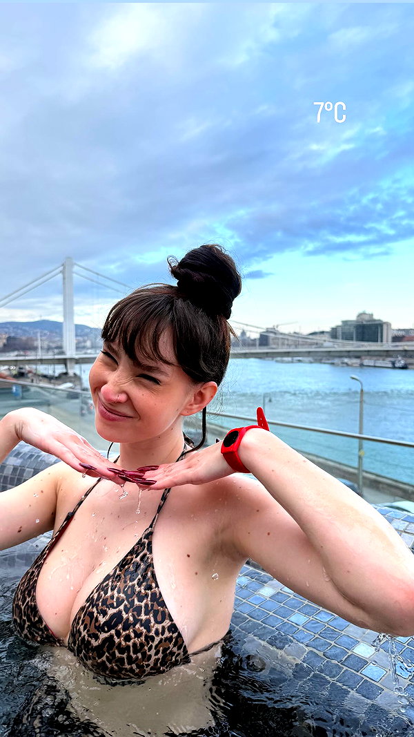 sophia.zadvor instagram image archive image
