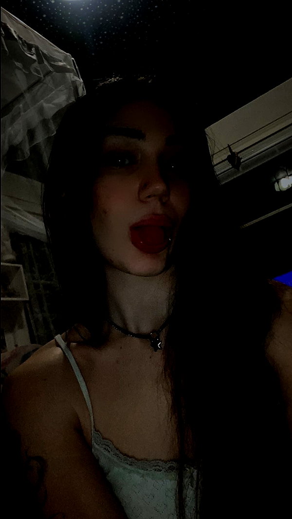 sorryiatetheapple instagram image archive image
