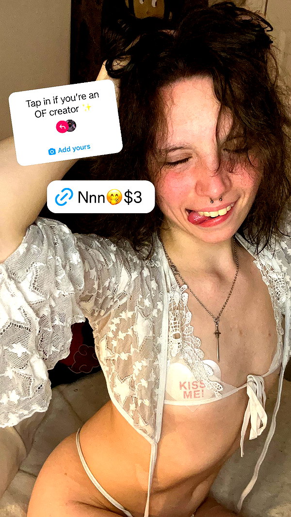 spicybunyyy_ instagram image archive image