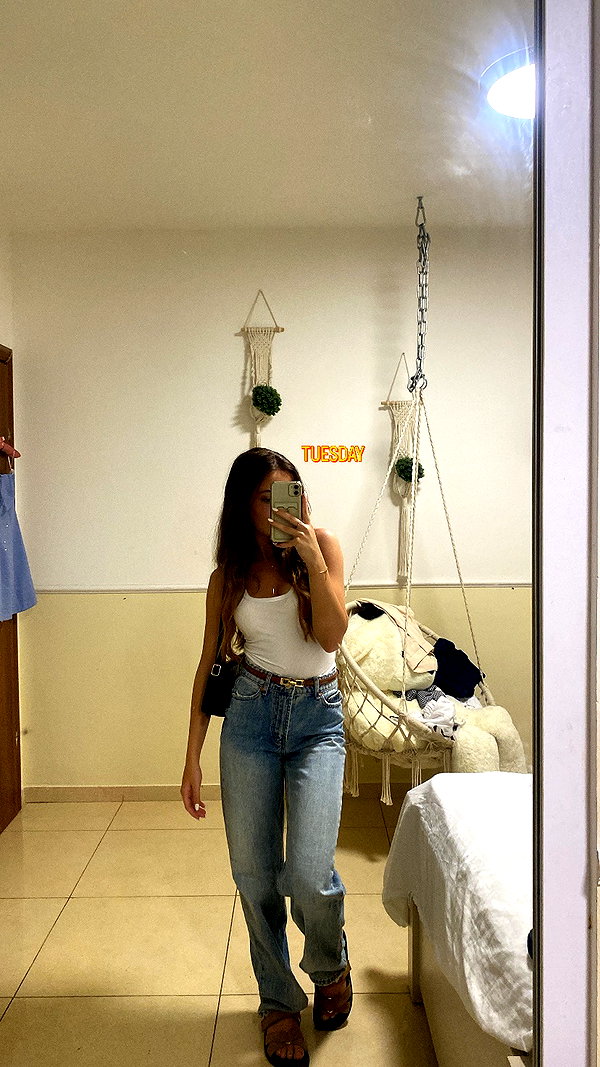 talia_davidov instagram image archive image
