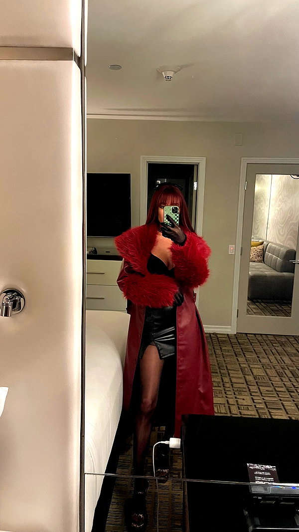 tawniejaclyn instagram image archive image