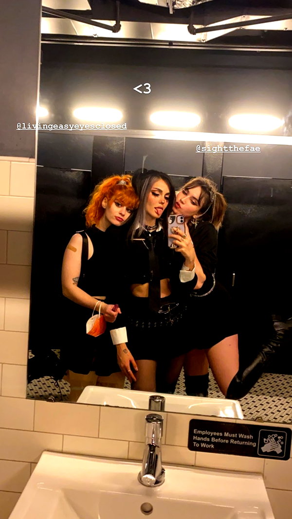 teafl0wer instagram image archive image