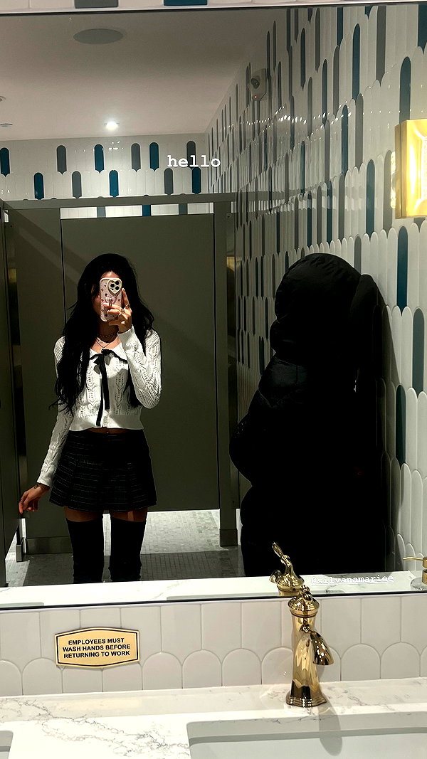 teafl0wer instagram image archive image