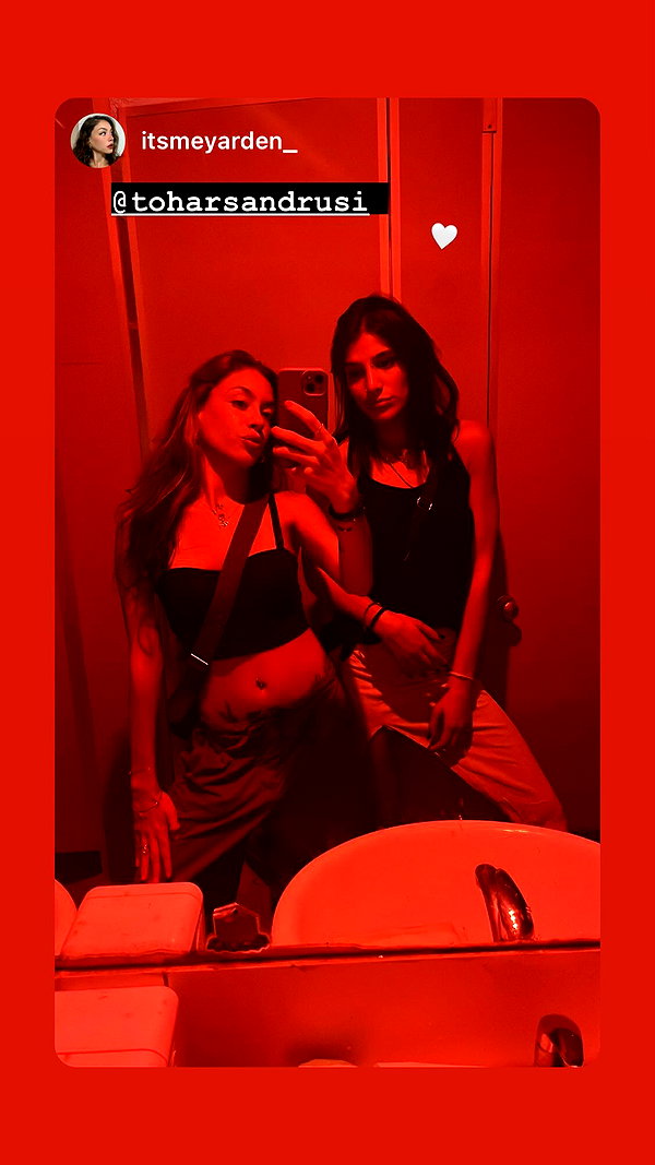 toharsandrusi instagram image archive image