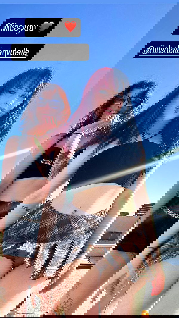 uniquexbrat image ~ Altpins