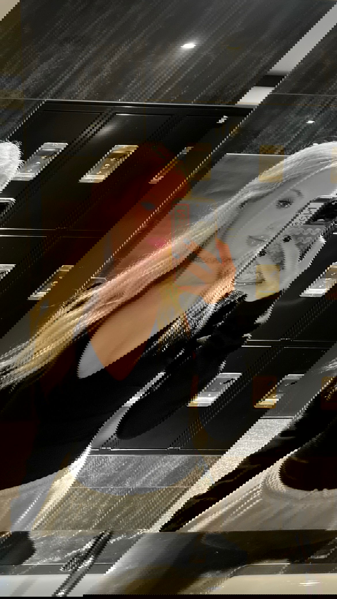 v33froggy instagram image archive image