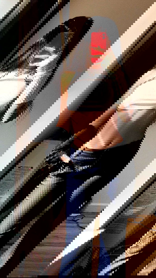 vanessa.julienne image ~ Altpins