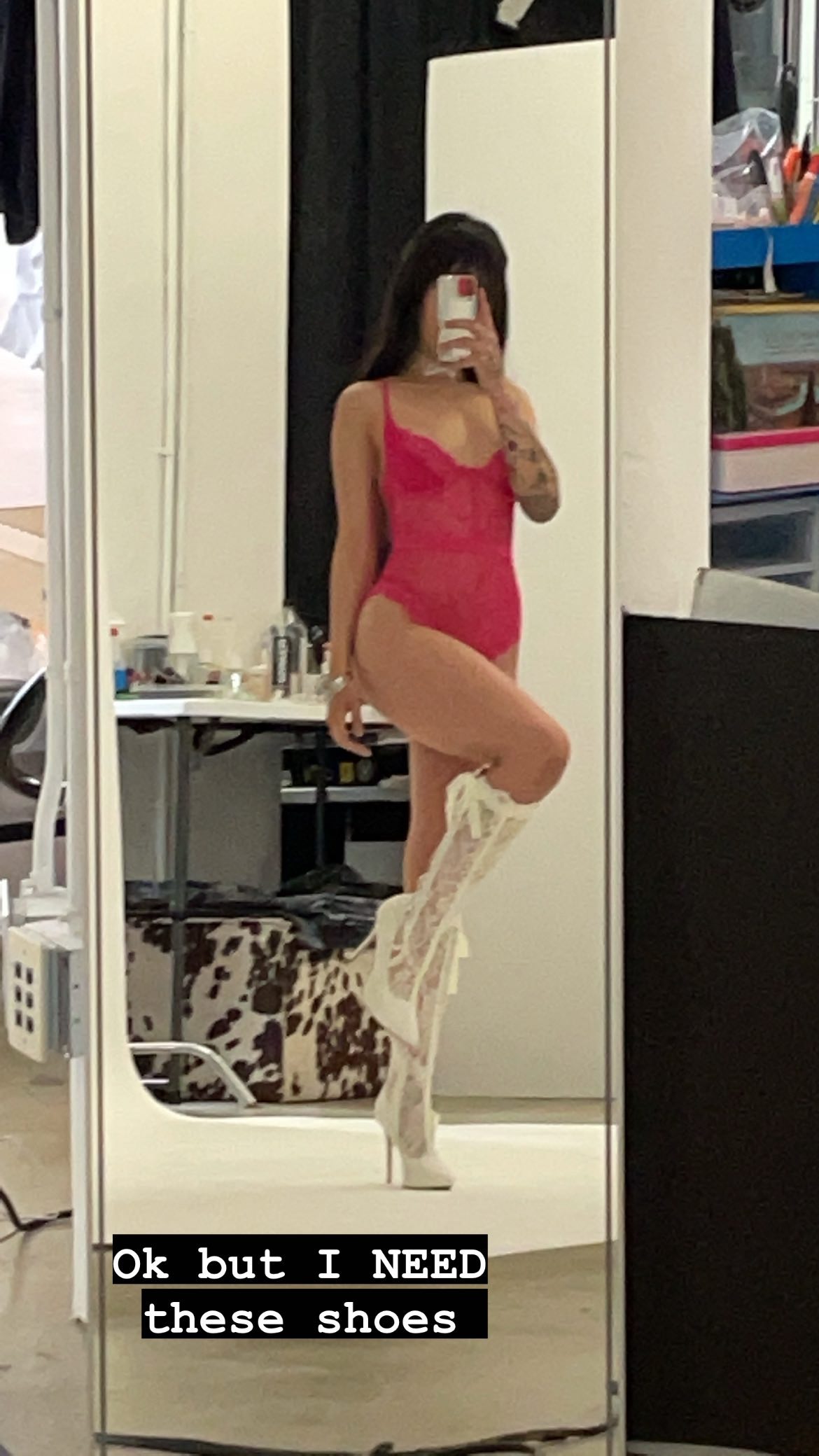 vanessa.julienne instagram image archive image