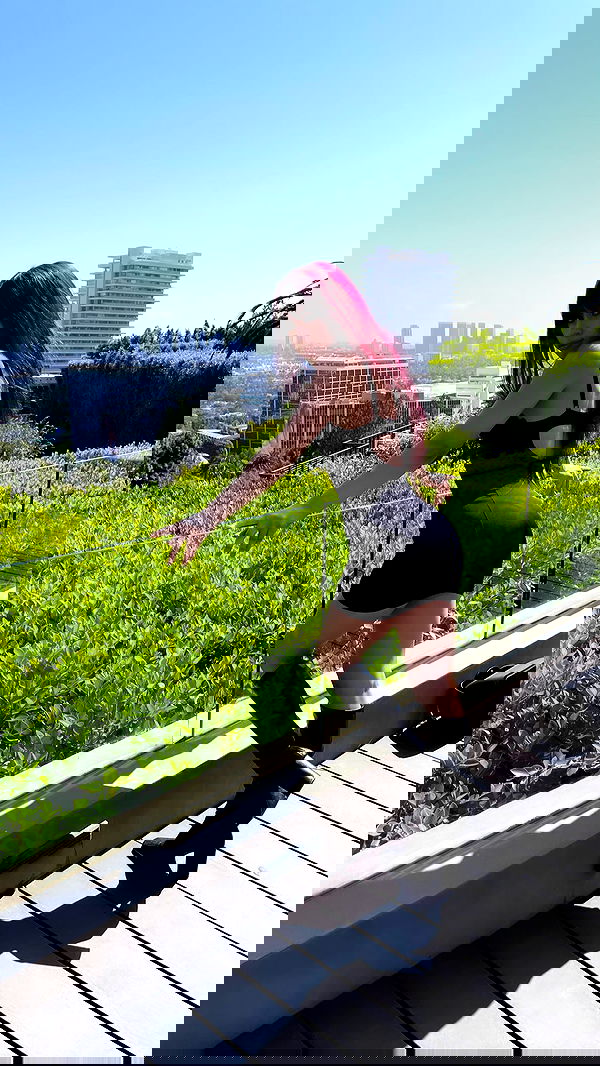 vanessa.julienne image ~ Altpins