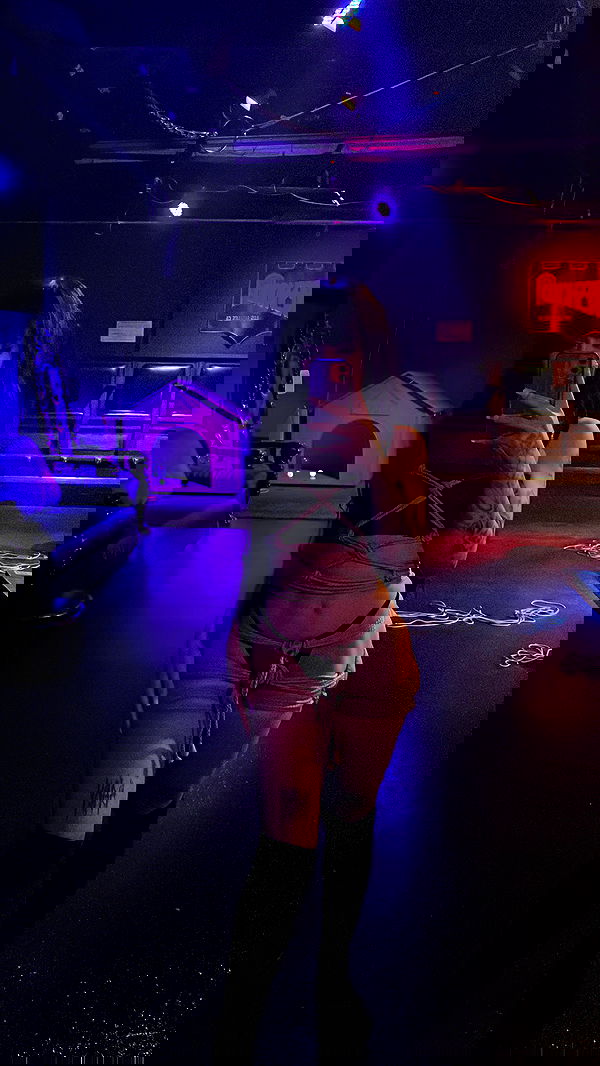 vanessa.julienne image ~ Altpins