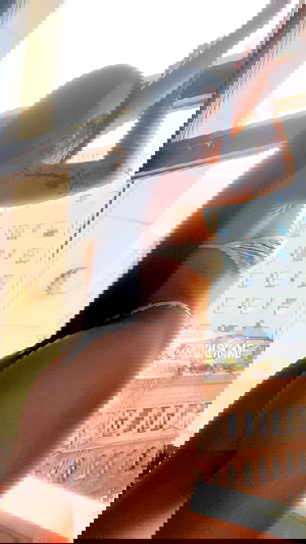 vanessa.julienne image ~ Altpins