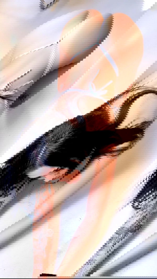 vanessa.julienne image ~ Altpins