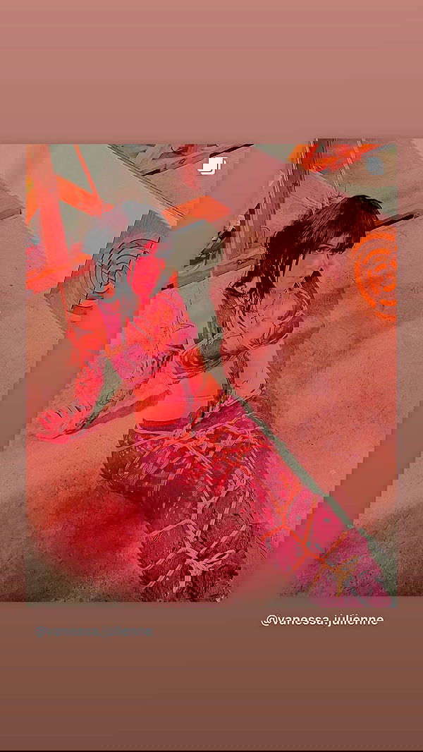 vanessa.julienne image ~ Altpins