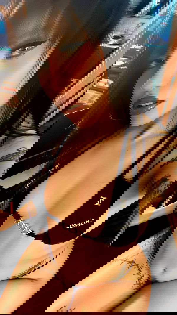 vanessa.julienne image ~ Altpins