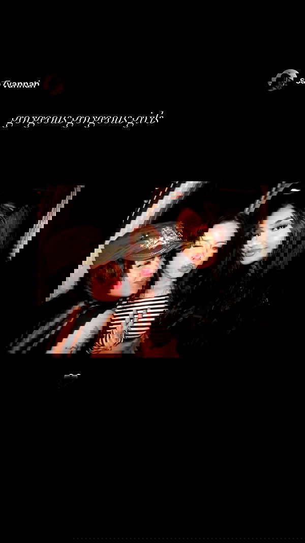 vanessa.julienne image ~ Altpins