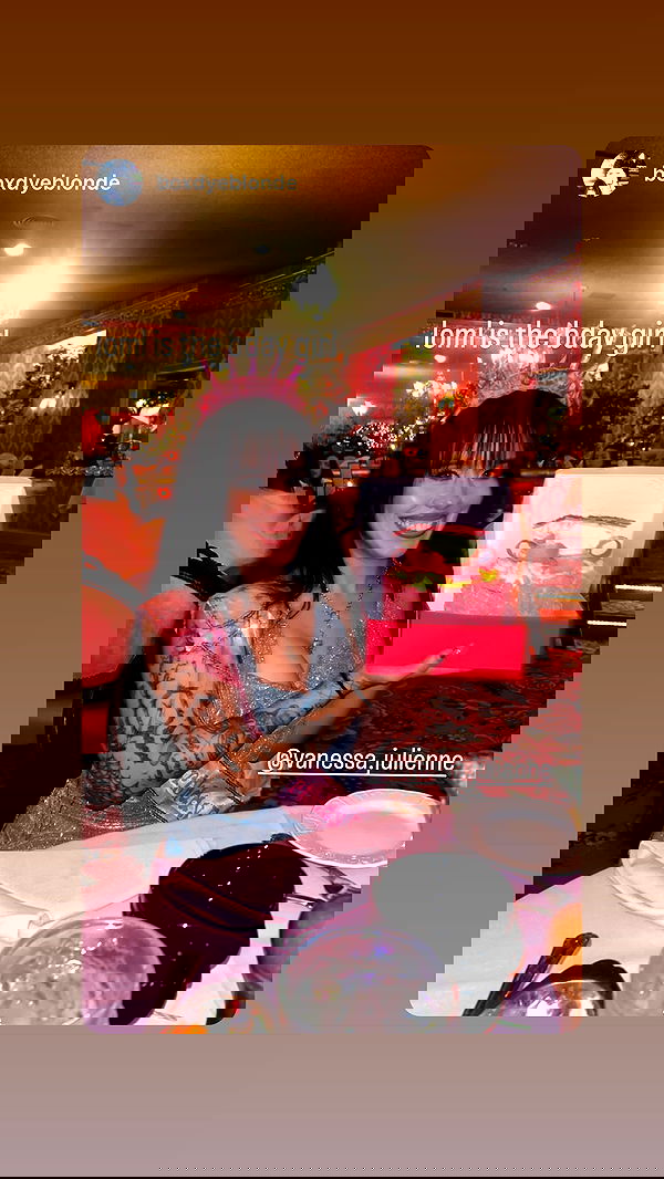 vanessa.julienne image ~ Altpins