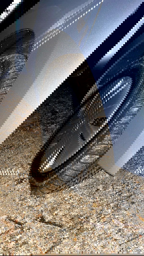 vanessa.julienne image ~ Altpins