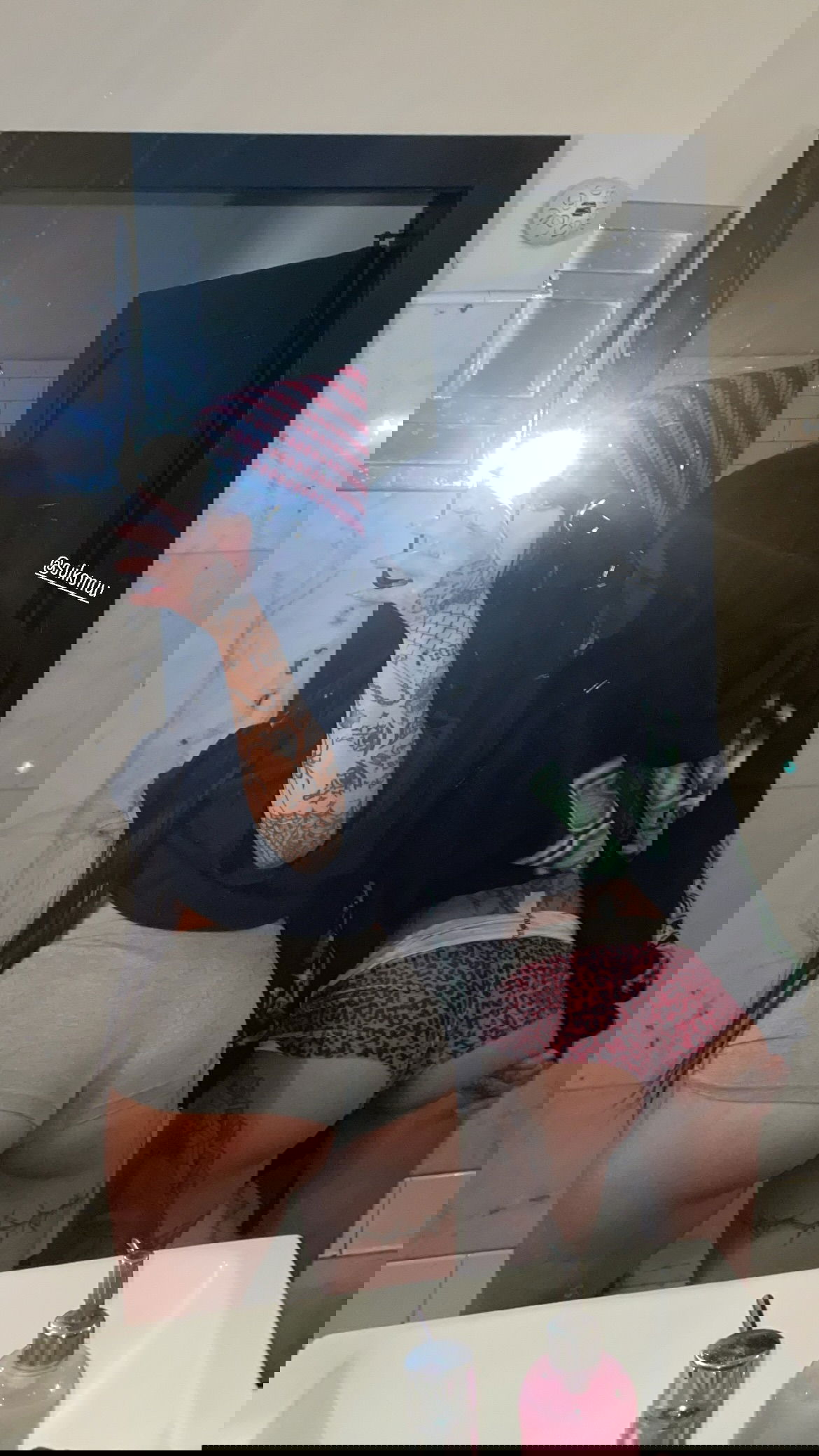 vanessa.julienne instagram image archive image