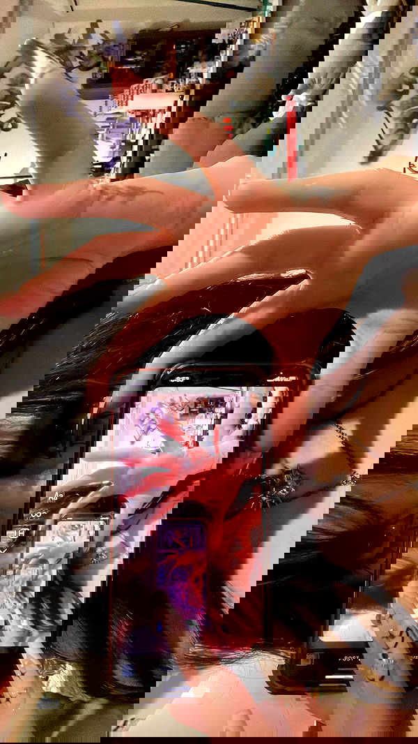 vanessa.julienne image ~ Altpins