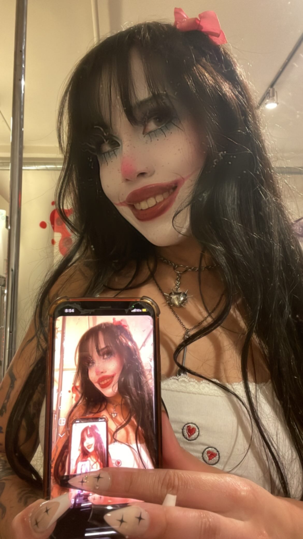 vanessa.julienne instagram image archive image