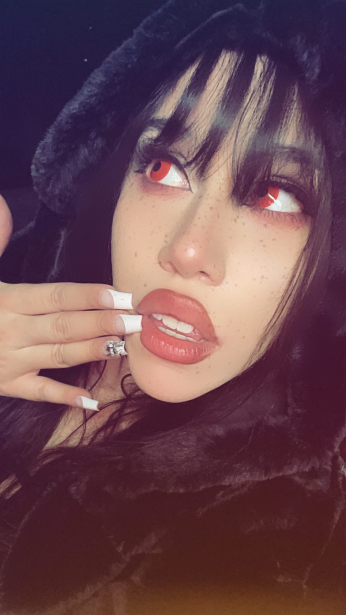 vanessa.julienne instagram image archive image