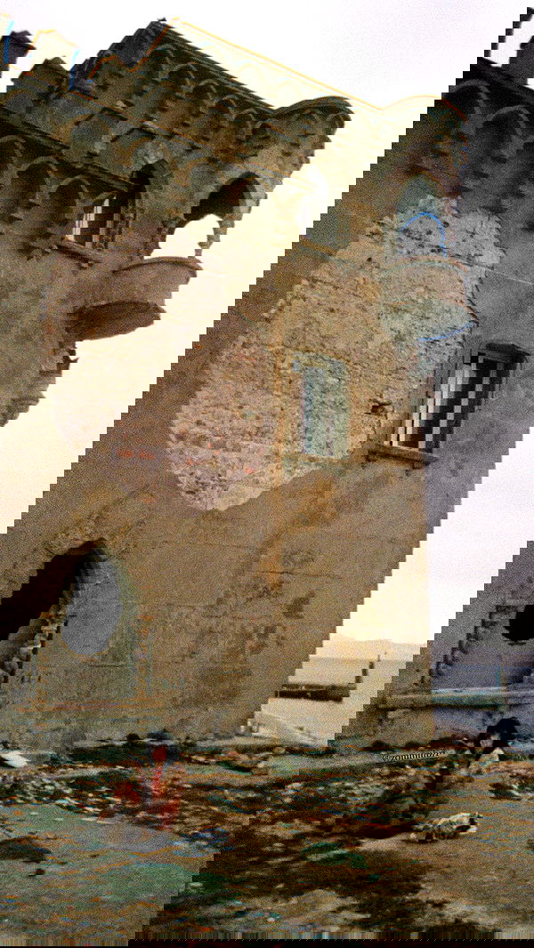 vanessa.julienne image ~ Altpins