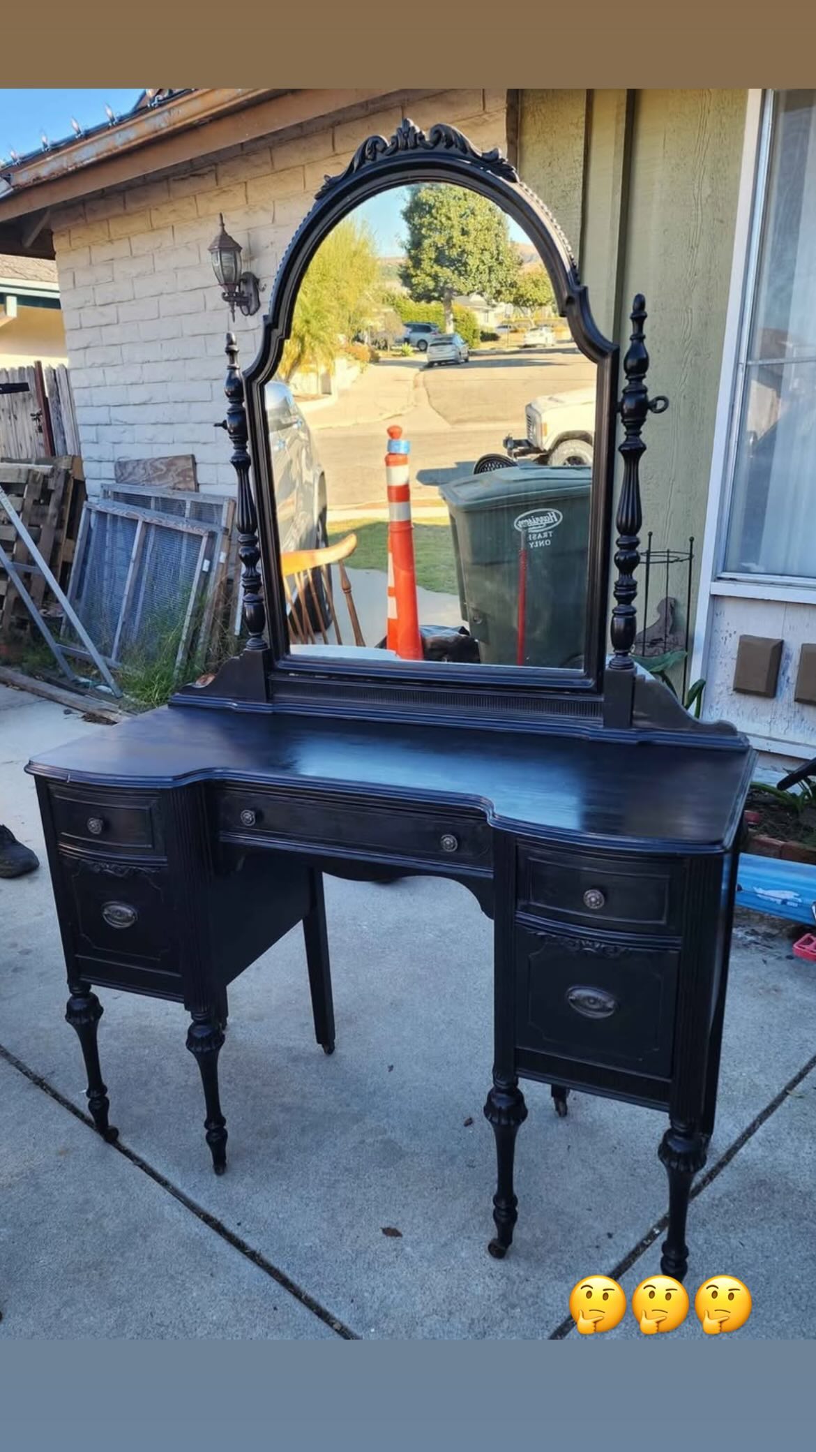 vanessa.julienne instagram image archive image