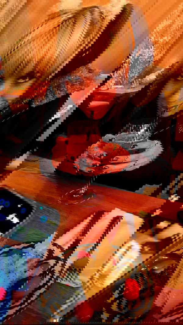 vanessa.julienne image ~ Altpins