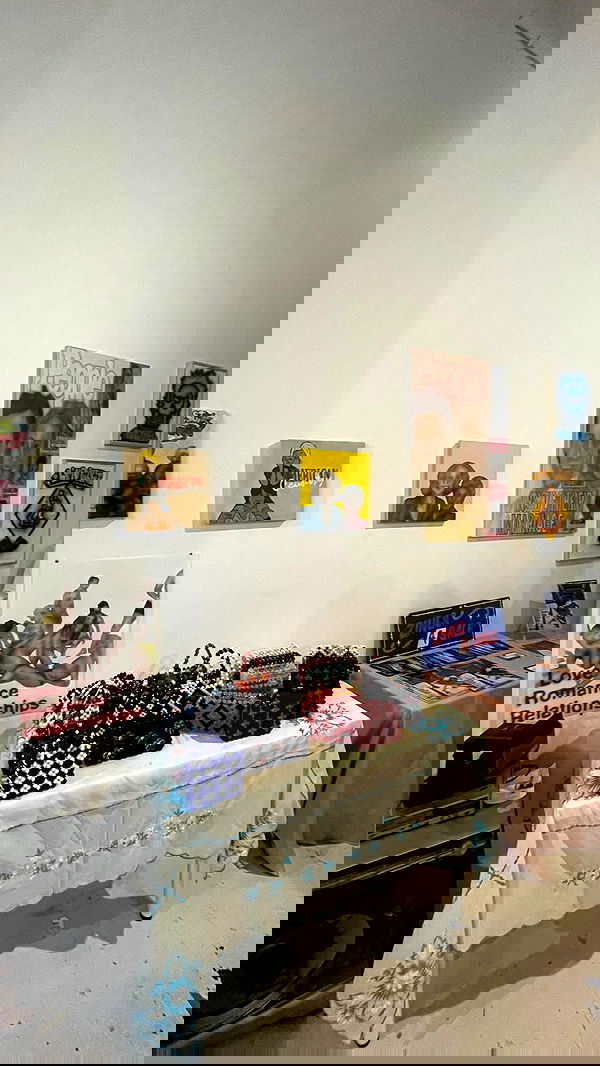 vanessa.julienne image ~ Altpins