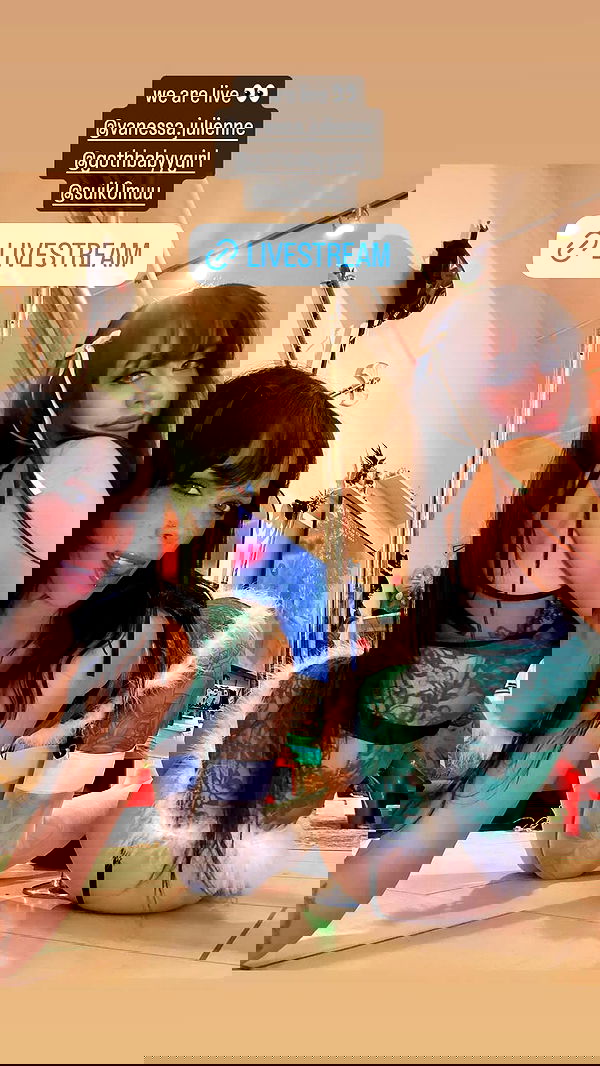 vanessa.julienne image ~ Altpins