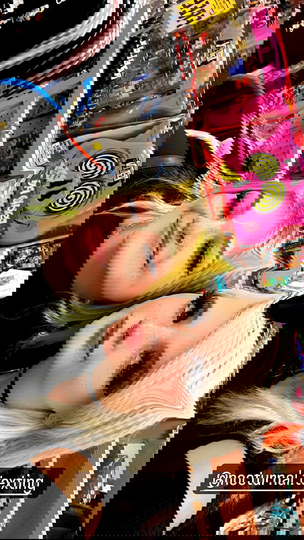 viezery viezery archive image