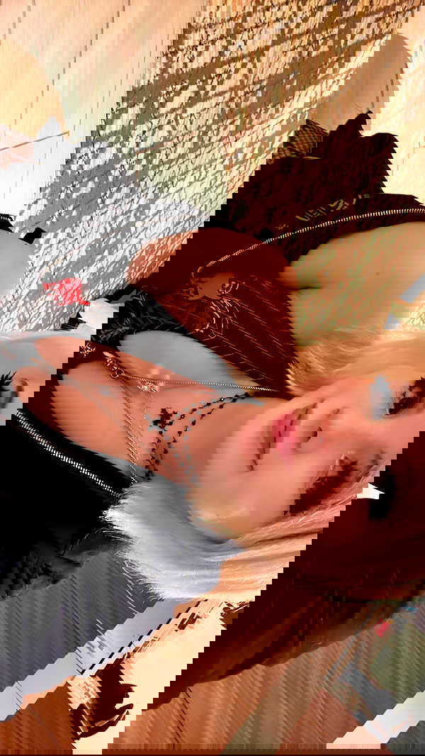 viezery viezery archive image