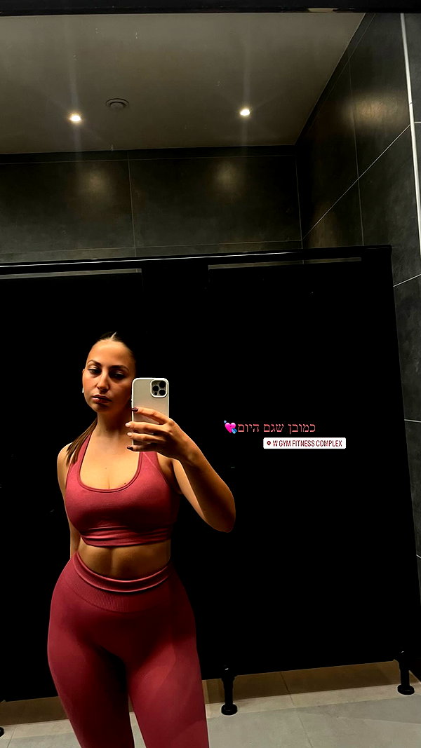 viki_dominev instagram image archive image