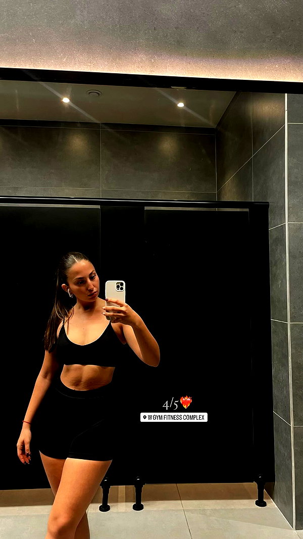 viki_dominev instagram image archive image