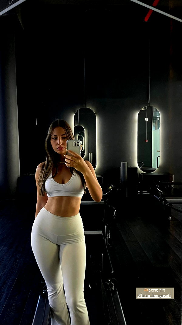 viki_dominev instagram image archive image