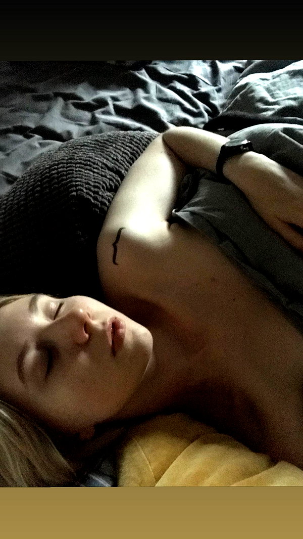 vixenp_ instagram image archive image