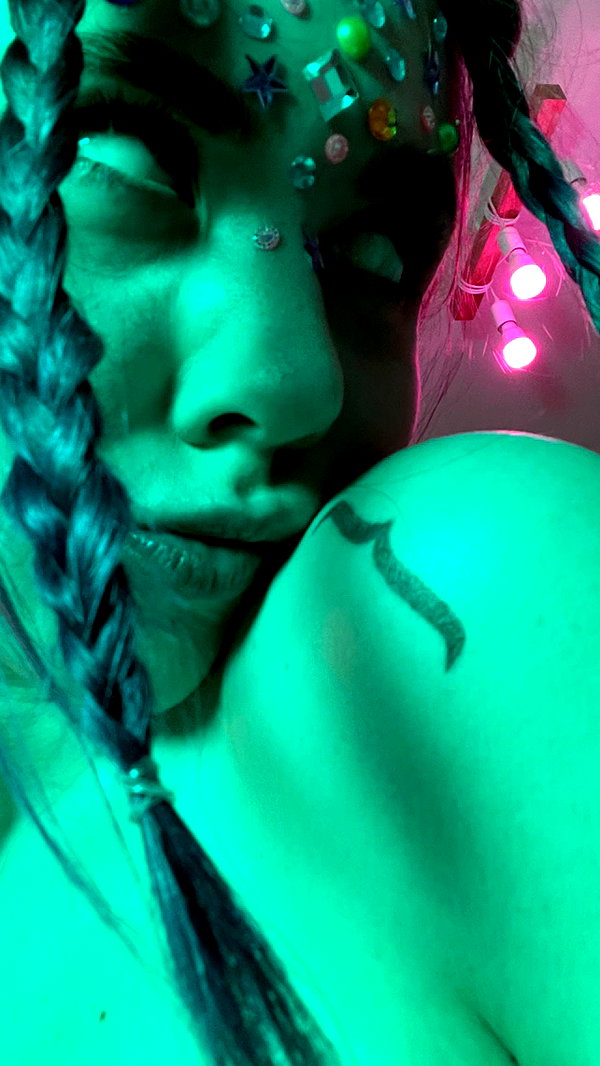 vixenp_ instagram image archive image