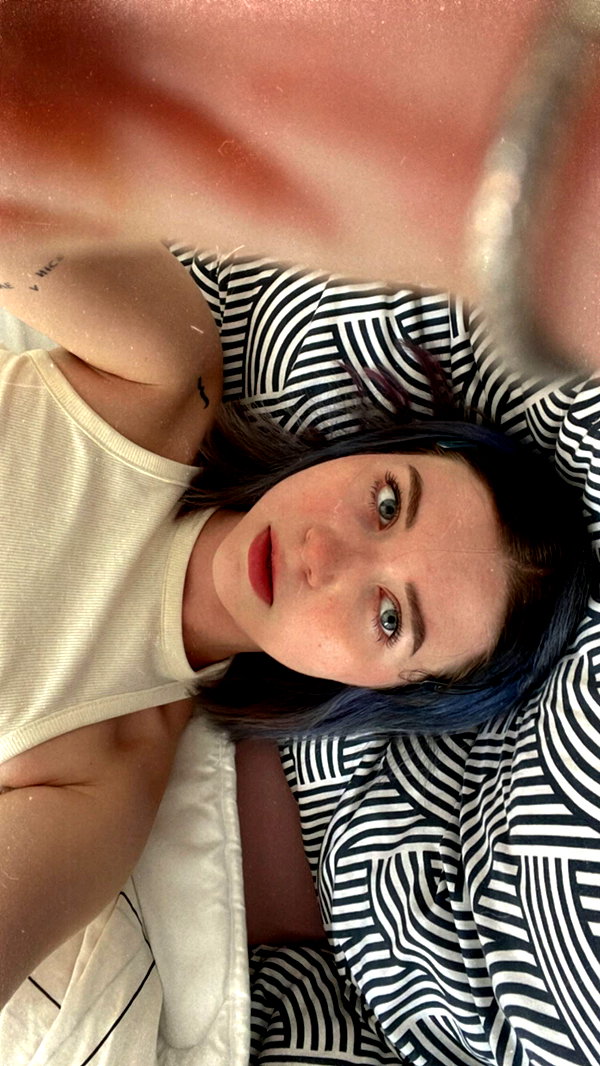 vixenp_ instagram image archive image