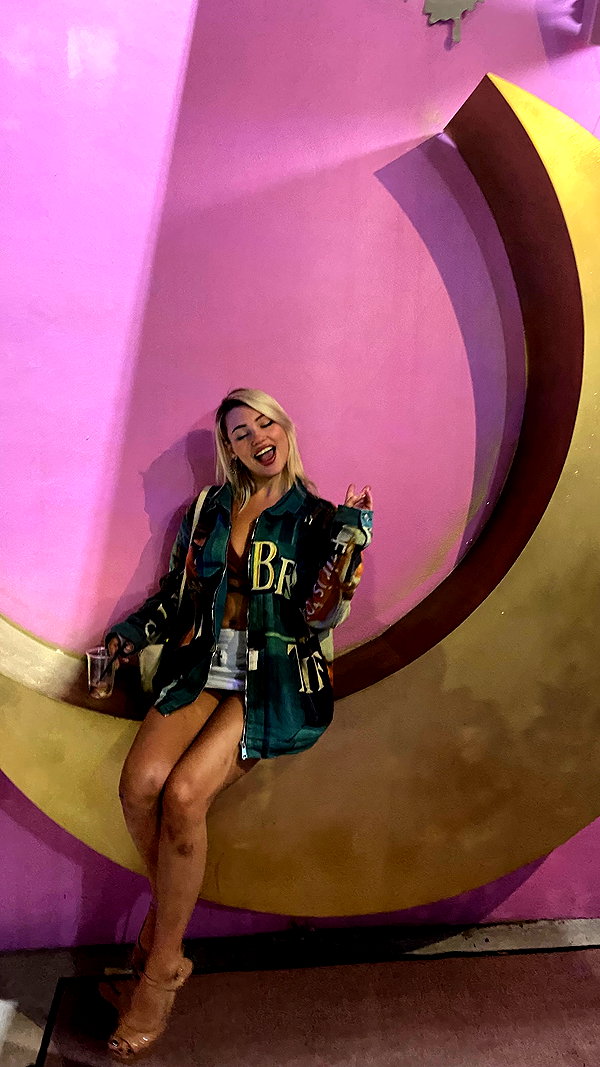 willowwbarbie instagram image archive image
